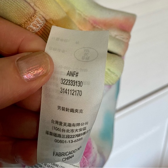 Hollister Tie-Dye  Hoodie - Picture 3 of 4